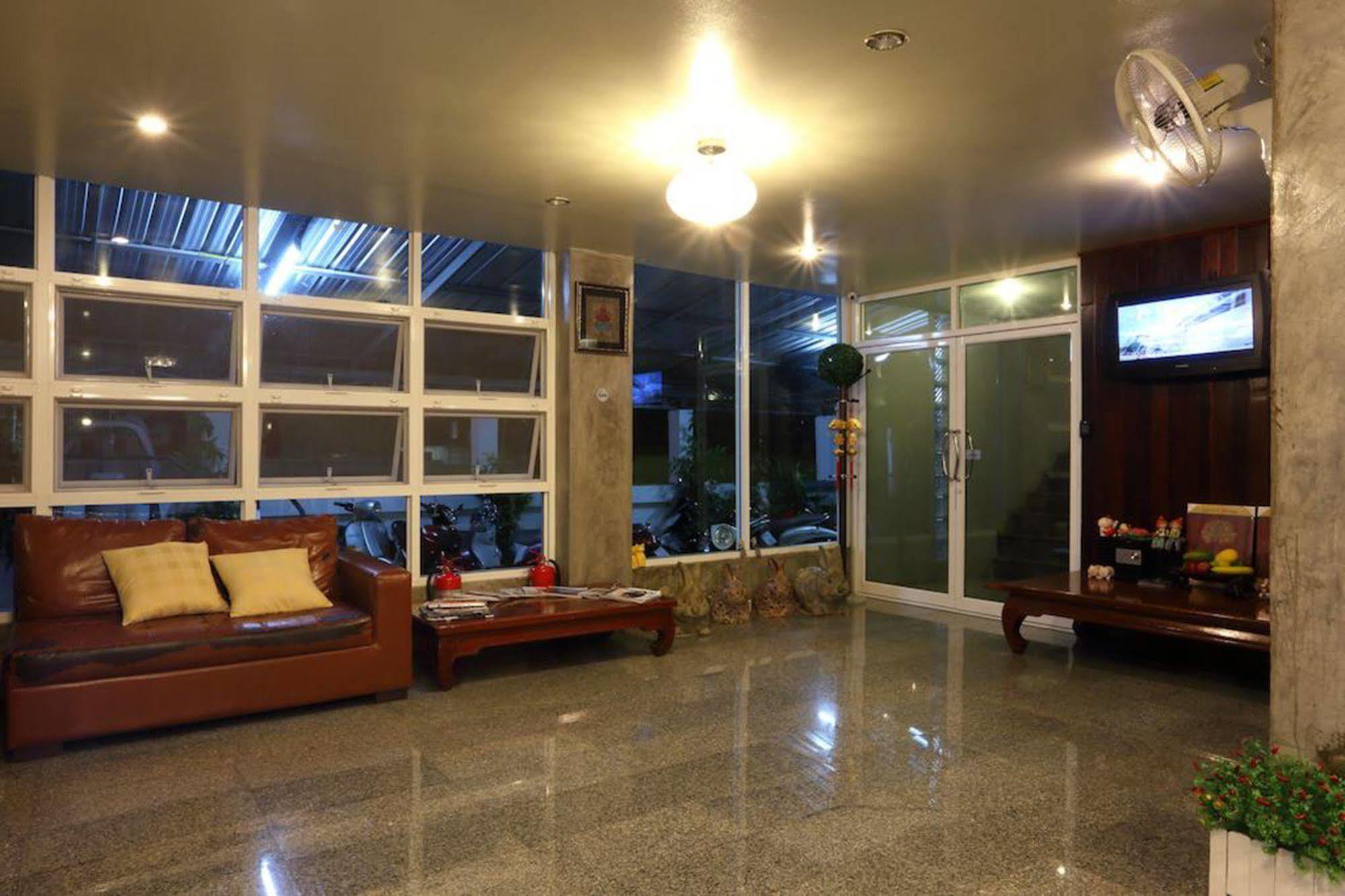 Aparthotel The One Phetchabun Exterior foto